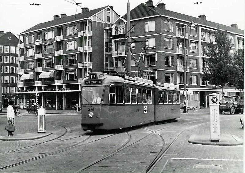Oostplein-tram-jaren-60-IN